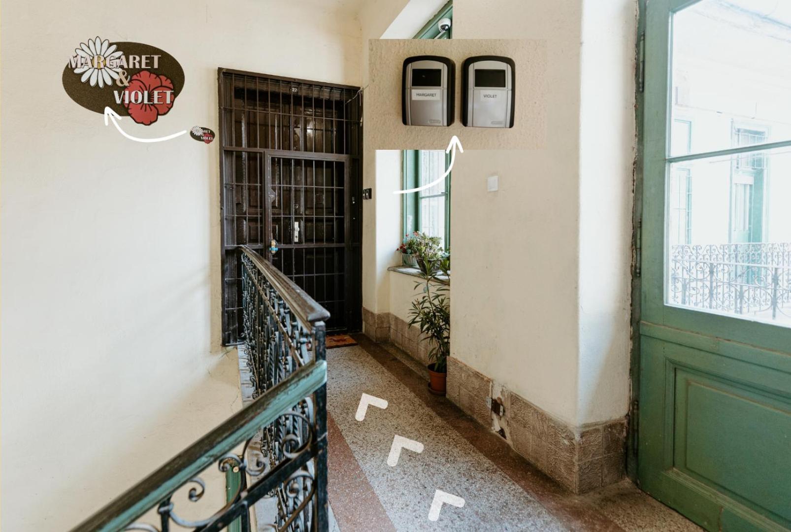 Margaret & Violet Apartments - Peaceful Stay Downtown Budapest Exteriör bild