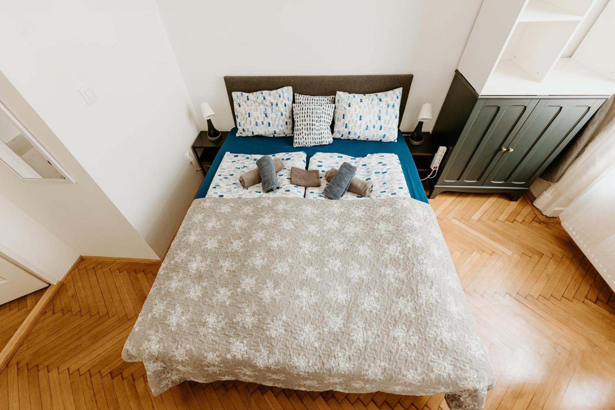 Margaret & Violet Apartments - Peaceful Stay Downtown Budapest Exteriör bild